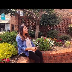 Meet your Posher, Mariela